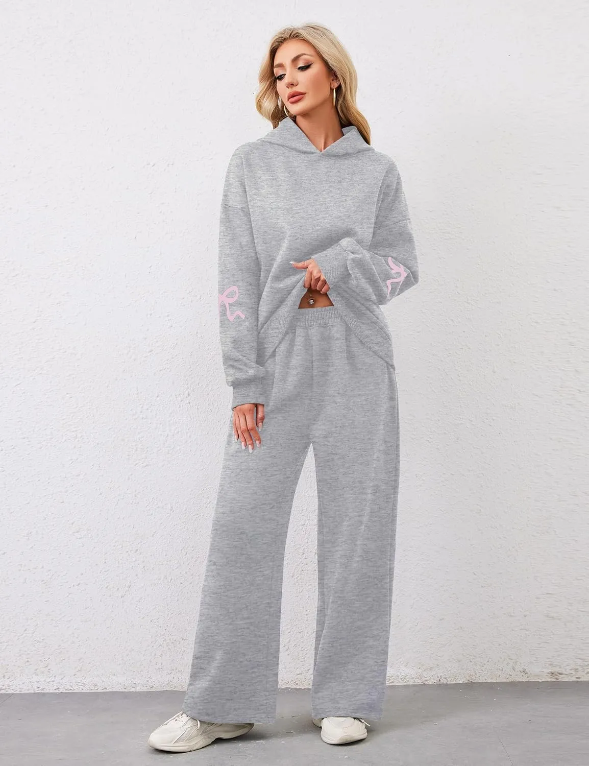 Livtany Women's 2 Piece Outfits Bow Trim Print Hoodie Sweatsuit Sets Oversized Sweatshirt Wide Leg Sweatpants With Pockets