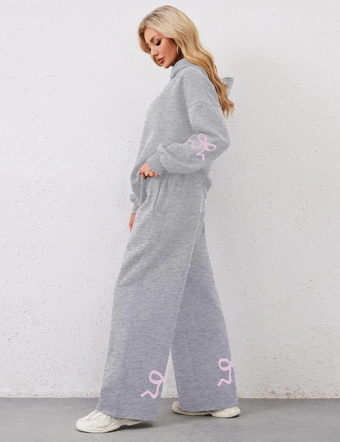 Livtany Women's 2 Piece Outfits Bow Trim Print Hoodie Sweatsuit Sets Oversized Sweatshirt Wide Leg Sweatpants With Pockets