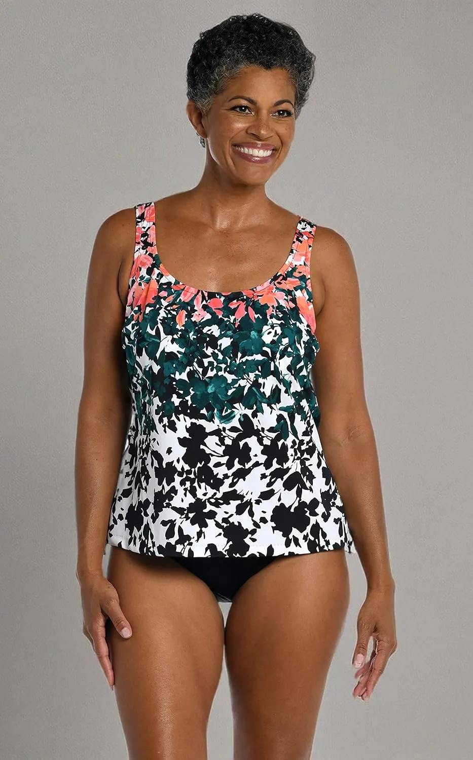 Maxine Of Hollywood Women's Scoop Neck Tankini Swimsuit Top