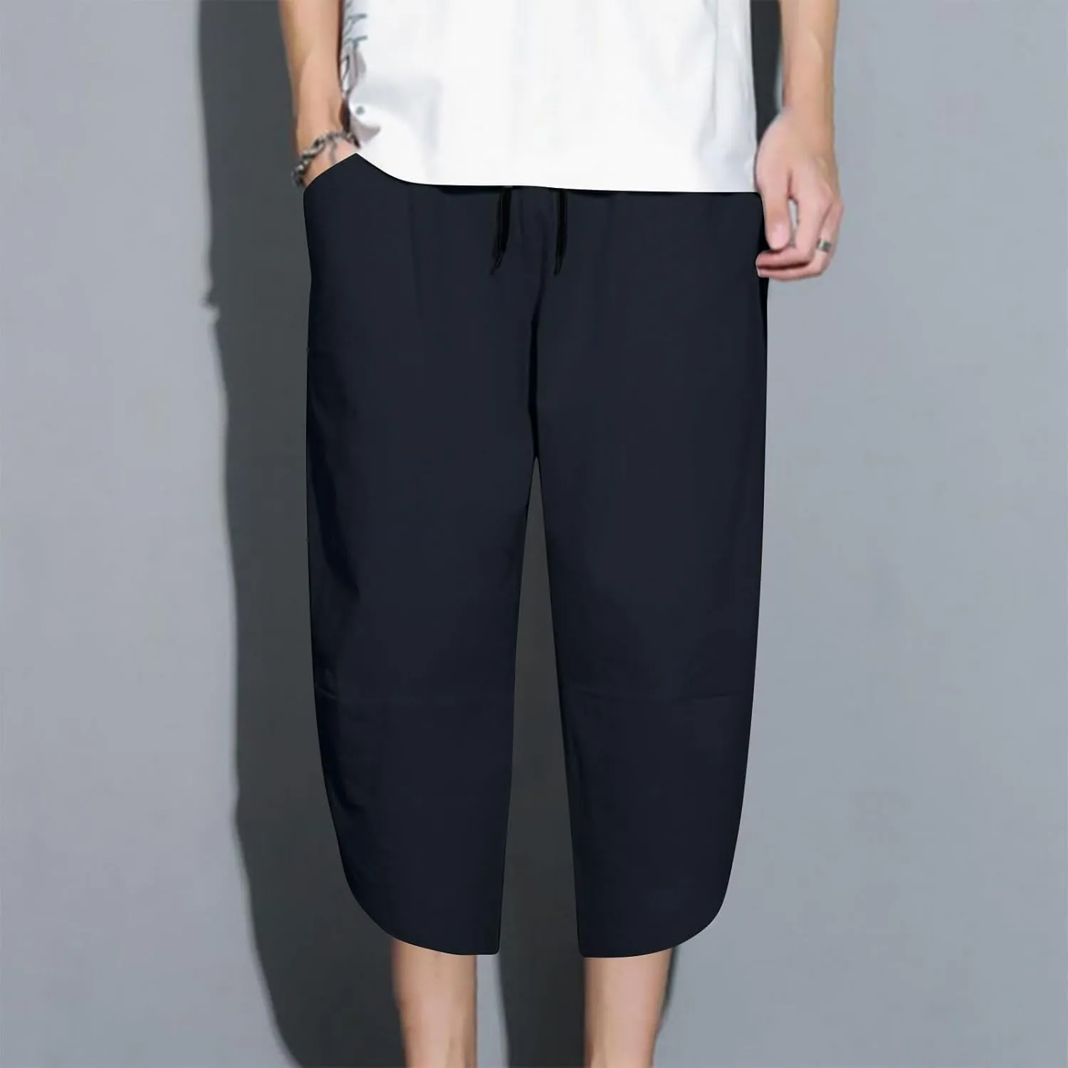Mens Capri Pants with Pockets Harem Loose Fit Elastic Waist Wide Leg Pants Lightweight Yoga Beach Cropped for Summer