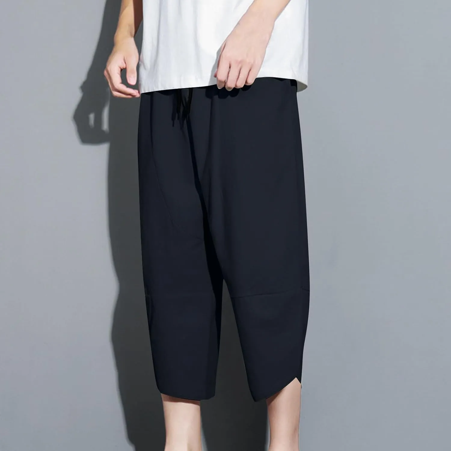 Mens Capri Pants with Pockets Harem Loose Fit Elastic Waist Wide Leg Pants Lightweight Yoga Beach Cropped for Summer