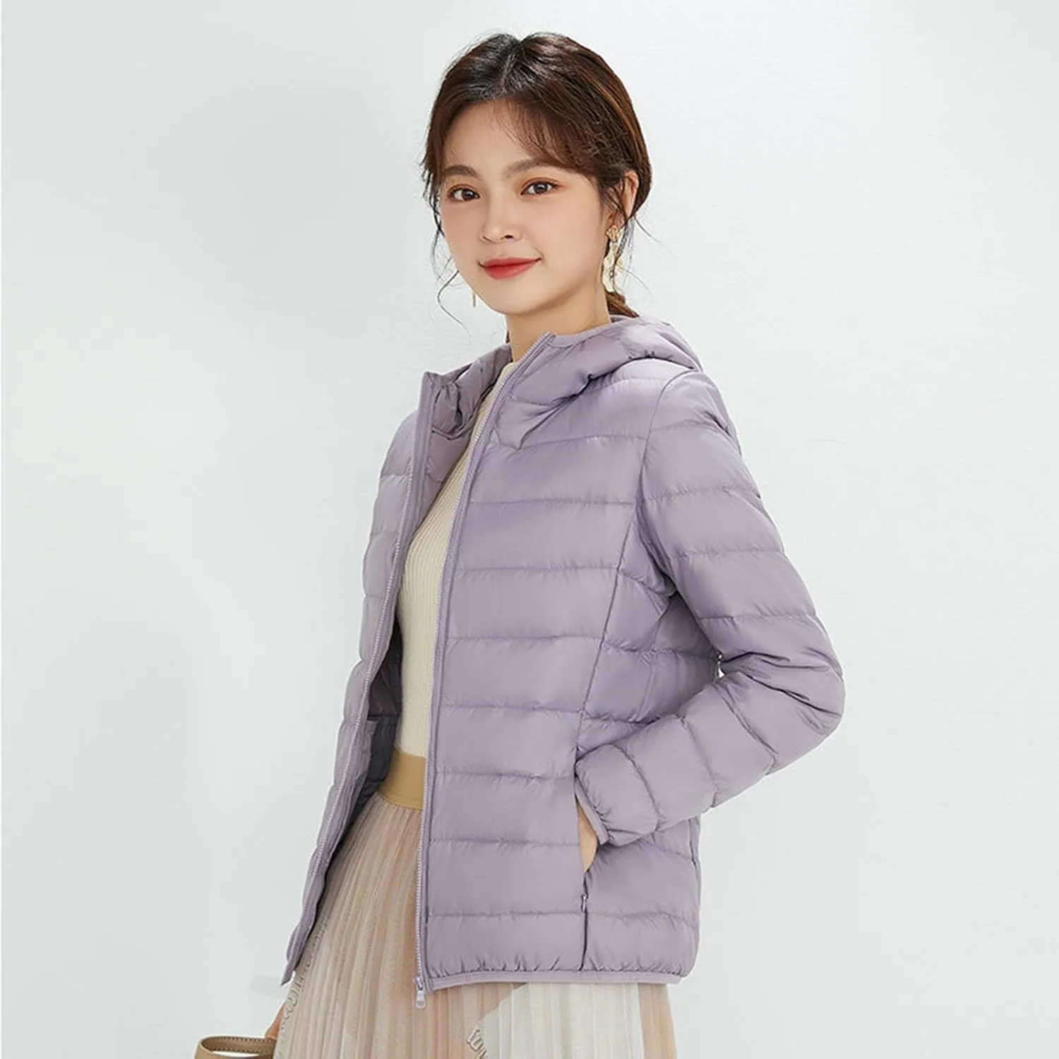 Women's Packable Down Jacket Lightweight Winter Duck Down Jacket Windproof Slim Fit Coat Warm Puffer Jacket with Hood